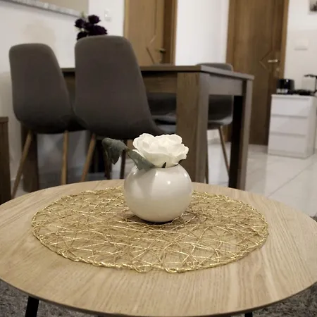 Apartamento Zenta *
